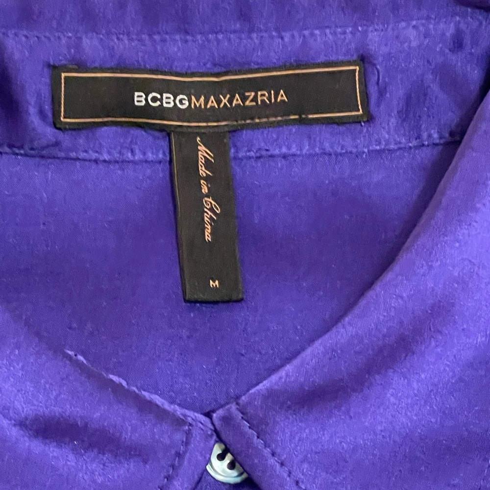 BCBGMAXAZRIA SILK PURPLE BUTTON BLOUSE CAP SLEEVE SIZE M ๐๐๐ EUC - Picture 7 of 13